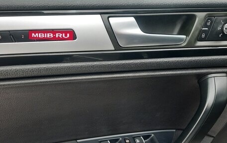 Volkswagen Touareg III, 2012 год, 2 395 000 рублей, 24 фотография