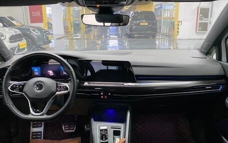 Volkswagen Golf VIII, 2021 год, 2 150 000 рублей, 10 фотография