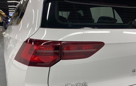 Volkswagen Golf VIII, 2021 год, 2 150 000 рублей, 14 фотография