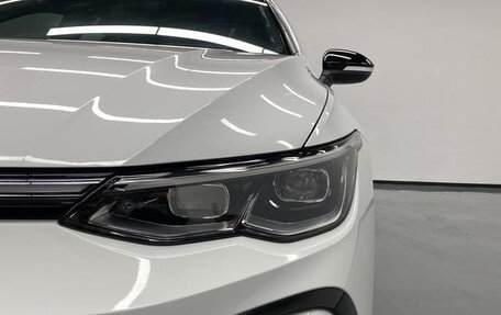 Volkswagen Golf VIII, 2021 год, 2 150 000 рублей, 13 фотография