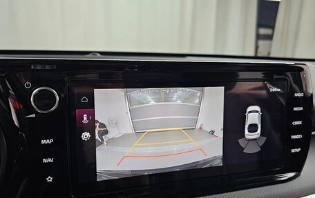 KIA K5, 2021 год, 2 250 000 рублей, 15 фотография