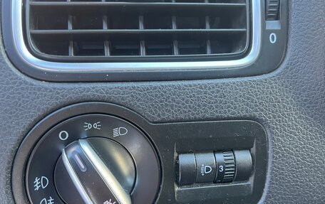 Volkswagen Polo VI (EU Market), 2014 год, 830 000 рублей, 2 фотография