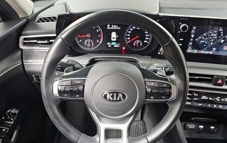 KIA K5, 2021 год, 2 250 000 рублей, 9 фотография