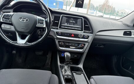 Hyundai Sonata VII, 2019 год, 9 фотография