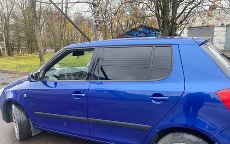 Skoda Fabia II, 2010 год, 570 000 рублей, 3 фотография