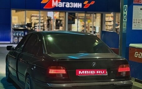 BMW 5 серия, 1997 год, 900 000 рублей, 5 фотография