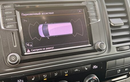 Volkswagen Caravelle T6 рестайлинг, 2018 год, 4 500 000 рублей, 11 фотография