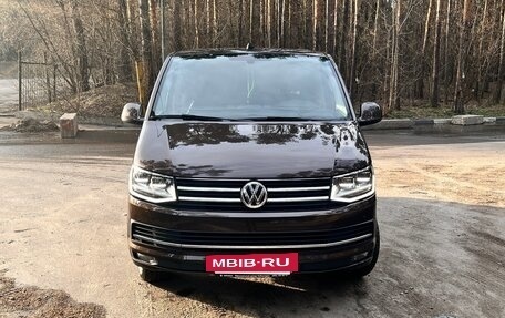 Volkswagen Caravelle T6 рестайлинг, 2018 год, 4 500 000 рублей, 18 фотография