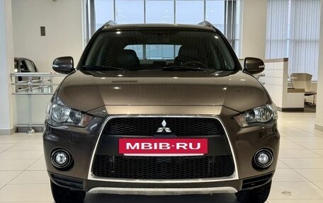 Mitsubishi Outlander III рестайлинг 3, 2010 год, 1 325 000 рублей, 4 фотография