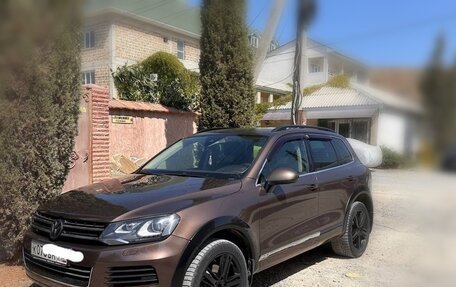 Volkswagen Touareg III, 2013 год, 2 100 000 рублей, 1 фотография