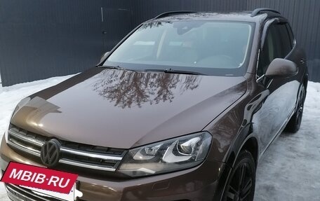 Volkswagen Touareg III, 2013 год, 2 100 000 рублей, 2 фотография