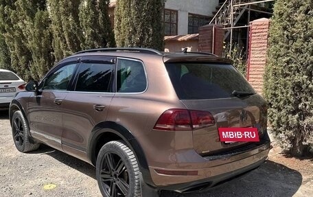Volkswagen Touareg III, 2013 год, 2 100 000 рублей, 4 фотография