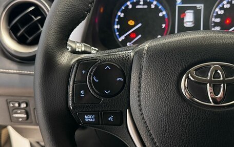 Toyota RAV4, 2017 год, 2 200 000 рублей, 17 фотография