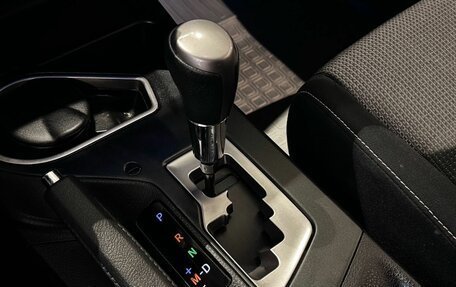 Toyota RAV4, 2017 год, 2 200 000 рублей, 21 фотография