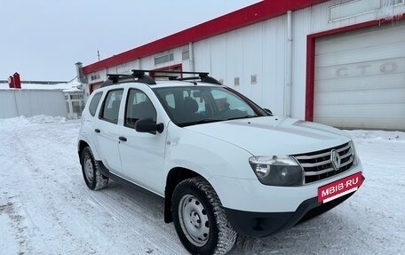 Renault Duster I рестайлинг, 2015 год, 1 000 000 рублей, 3 фотография