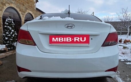 Hyundai Solaris II рестайлинг, 2015 год, 550 000 рублей, 4 фотография