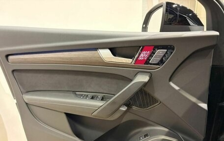 Audi Q5, 2025 год, 6 600 000 рублей, 25 фотография