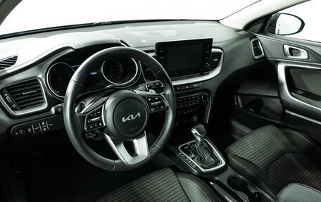 KIA cee'd III, 2022 год, 2 349 585 рублей, 11 фотография