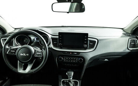 KIA cee'd III, 2022 год, 2 349 585 рублей, 13 фотография