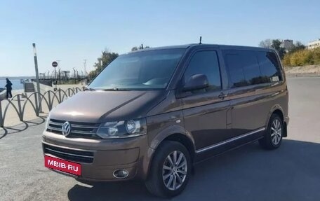 Volkswagen Multivan T5, 2010 год, 2 700 000 рублей, 4 фотография