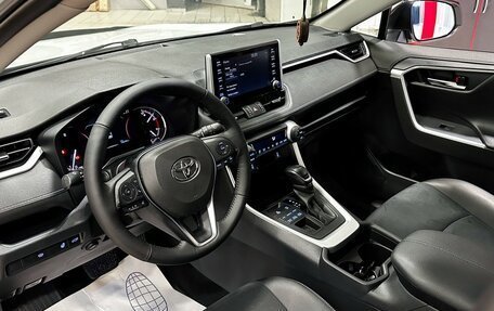 Toyota RAV4, 2021 год, 3 697 000 рублей, 11 фотография