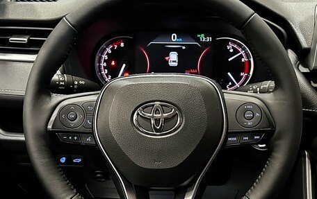 Toyota RAV4, 2021 год, 3 697 000 рублей, 28 фотография