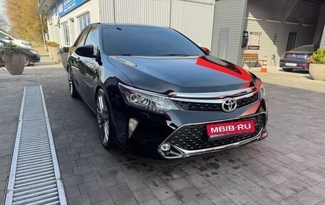 Toyota Camry, 2017 год, 2 720 000 рублей, 1 фотография