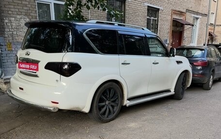 Infiniti QX56, 2011 год, 2 200 000 рублей, 2 фотография