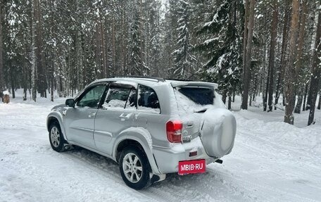 Toyota RAV4, 2002 год, 690 000 рублей, 9 фотография