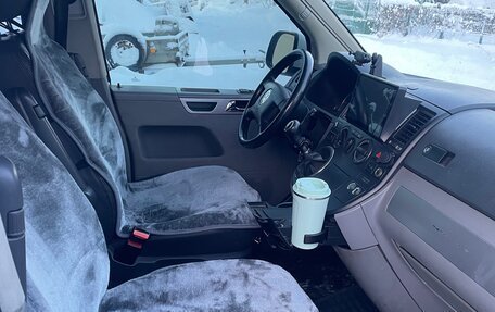 Volkswagen Transporter T5 рестайлинг, 2005 год, 1 500 000 рублей, 4 фотография