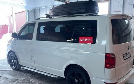 Volkswagen Transporter T5 рестайлинг, 2005 год, 1 500 000 рублей, 2 фотография