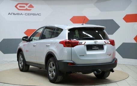 Toyota RAV4, 2013 год, 1 690 000 рублей, 7 фотография