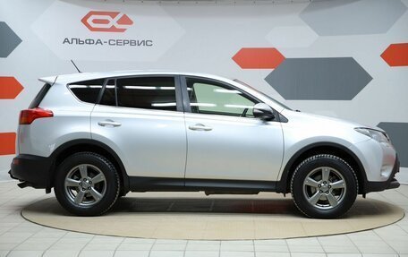 Toyota RAV4, 2013 год, 1 690 000 рублей, 4 фотография