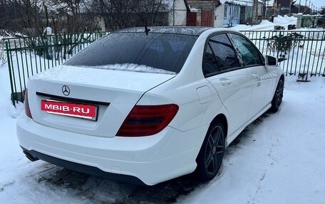Mercedes-Benz C-Класс, 2012 год, 1 650 000 рублей, 6 фотография