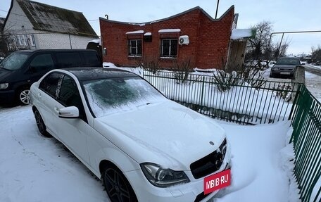 Mercedes-Benz C-Класс, 2012 год, 1 650 000 рублей, 2 фотография
