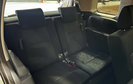 Toyota ISis I, 2012 год, 1 537 000 рублей, 11 фотография