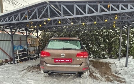 Volkswagen Touareg III, 2011 год, 1 700 000 рублей, 5 фотография