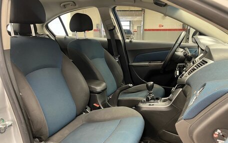 Chevrolet Cruze II, 2012 год, 879 900 рублей, 8 фотография