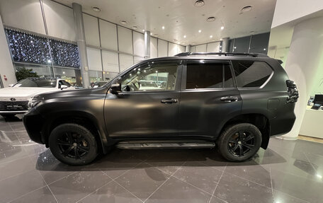 Toyota Land Cruiser Prado 150 рестайлинг 2, 2021 год, 6 755 000 рублей, 10 фотография