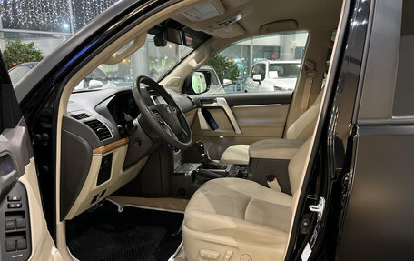 Toyota Land Cruiser Prado 150 рестайлинг 2, 2021 год, 6 755 000 рублей, 20 фотография