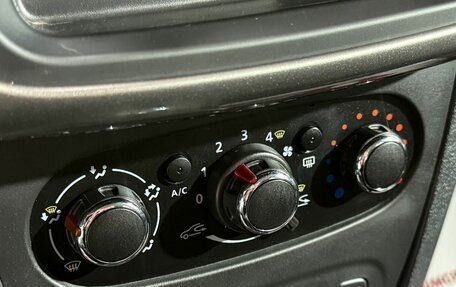 Renault Sandero II рестайлинг, 2016 год, 799 000 рублей, 18 фотография