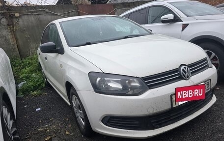 Volkswagen Polo VI (EU Market), 2013 год, 441 091 рублей, 2 фотография