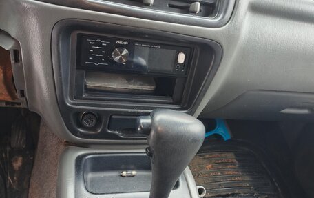 Suzuki Vitara II рестайлинг, 2000 год, 400 000 рублей, 2 фотография