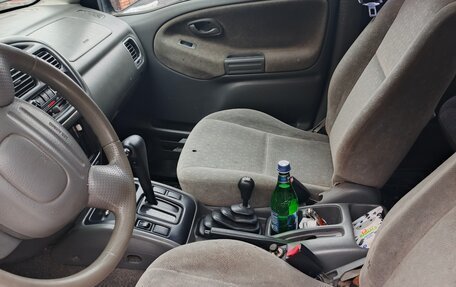 Suzuki Vitara II рестайлинг, 2000 год, 400 000 рублей, 9 фотография