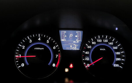 Hyundai Solaris II рестайлинг, 2015 год, 999 000 рублей, 16 фотография