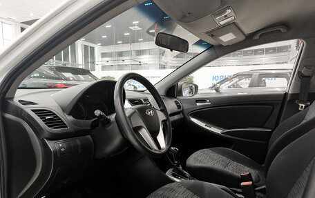 Hyundai Solaris II рестайлинг, 2015 год, 999 000 рублей, 20 фотография