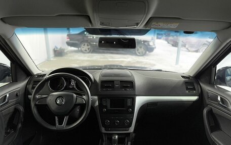 Skoda Yeti I рестайлинг, 2016 год, 1 299 000 рублей, 10 фотография