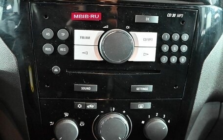 Opel Zafira B, 2011 год, 730 000 рублей, 14 фотография