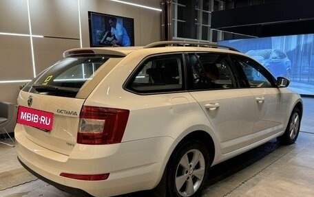 Skoda Octavia, 2017 год, 1 899 000 рублей, 4 фотография