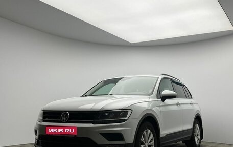 Volkswagen Tiguan II, 2020 год, 2 750 000 рублей, 1 фотография